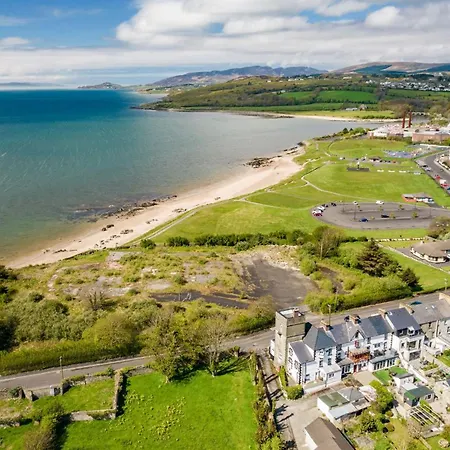 The Old Coastguard Tower * Buncrana