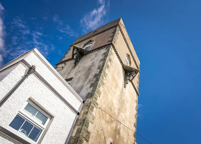 The Old Coastguard Tower * Buncrana